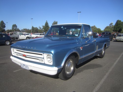 シボレー C20 ピックアップ 1967