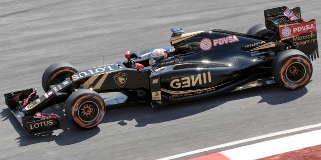 ロータス新型F1マシンE23ハイブリット