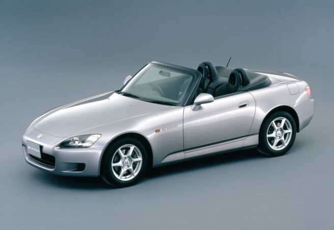 S2000