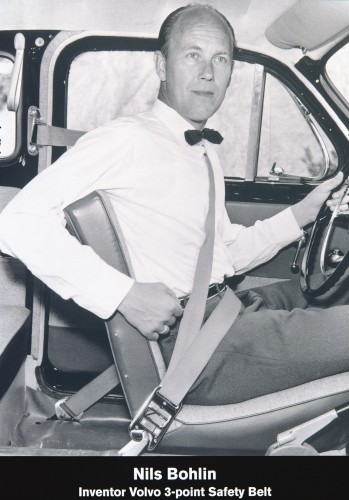 ボルボが開発 特許 3点式シートベルト