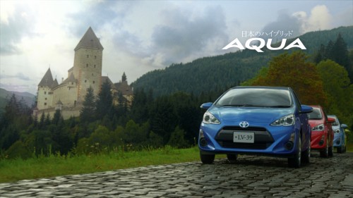 コンパクトカー徹底比較 トヨタ アクアvs日産 リーフ ライバル車対決 Moby モビー