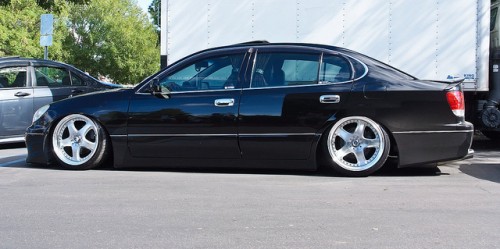 車高短 黒塗り VIP