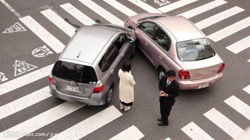 交通事故 自動車保険