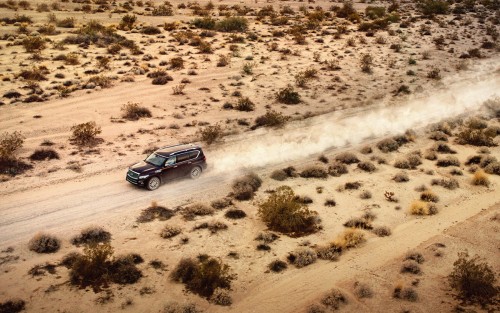 インフィニティ QX80 2016年型