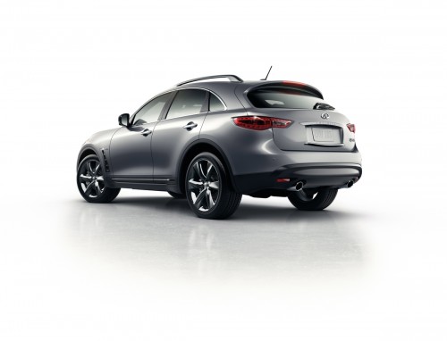 インフィニティ QX70 2015年型