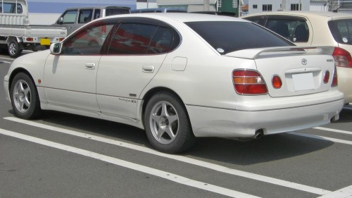 トヨタ アリストの歴史と現在の中古車価格は 日本の名車 Moby モビー 車はおもしろい を届ける自動車情報メディア
