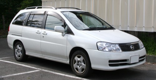 日産 プレーリー M12型