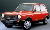 アウトビアンキまとめ|A112アバルトは名車!その魅力と中古車価格は?