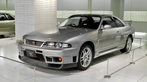 日産 スカイライン R34型 GT-R