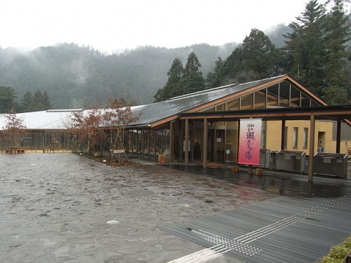 秋川渓谷瀬音の湯
