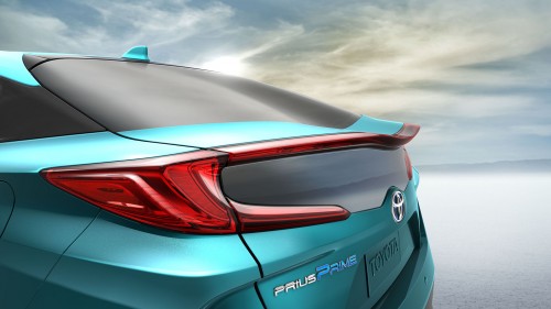 トヨタ プリウスPHV 新型 2016年 リヤ