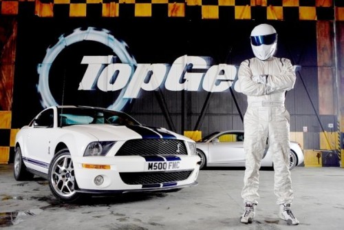 イギリスの自動車番組top Gear トップ ギア とは 番組でハイラックスを破壊 Moby モビー