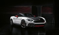 フィアット124スパイダー!マツダロードスターと性能比較&価格と発売日は?