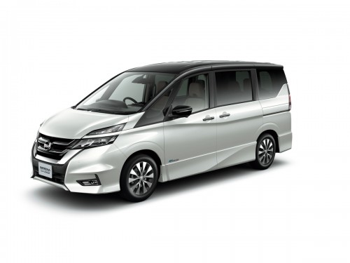 日産 セレナ 新型 ハイウェイスター2016年