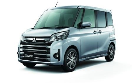 三菱 eKスペースカスタム 特別仕様車