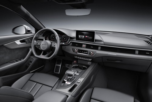 アウディ S4 新型 内装