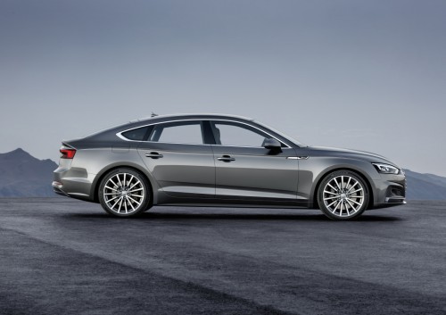アウディ A5 スポーツバック 新型