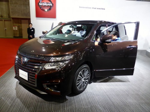 日産エルグランド