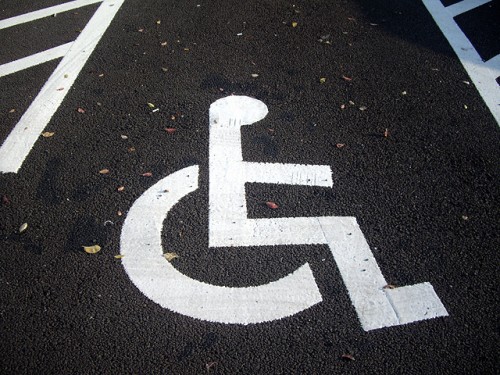 障害者用駐車場