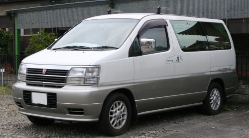 日産 初代 エルグランド(キャラバンエルグランド)