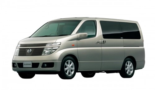 日産 E51型 エルグランド