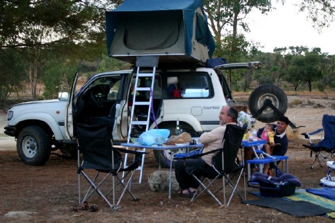 画像 ミニバンの先駆車 トヨタイプサム 燃費やカスタム例からサイズや内装の評価も Moby モビー 画像 ミニバンの先駆車 トヨタイプサム 燃費やカスタム例からサイズや内装の評価も Moby モビー