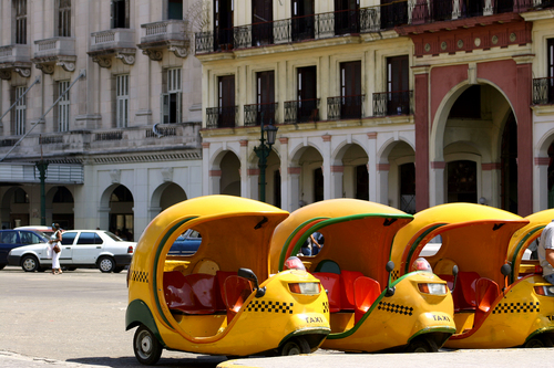 ココナッツタクシー キューバ ハバナ