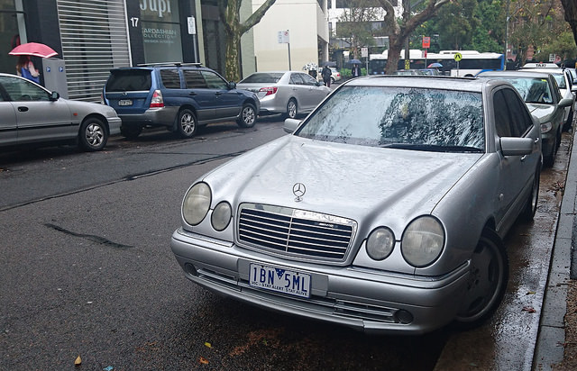 メルセデス W210 外観