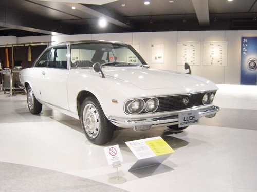 マツダ ルーチェロータリークーペ(RX-87) 1969年