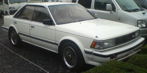 日産 ブルーバード マキシマ U11