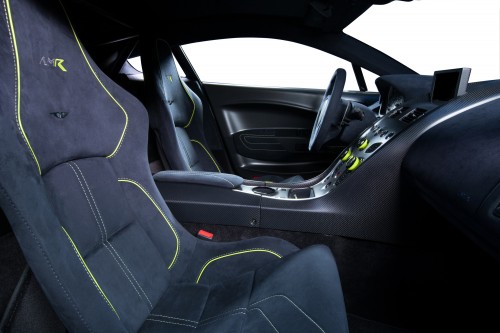 アストンマーチン ヴァンテージ AMR Pro 内装