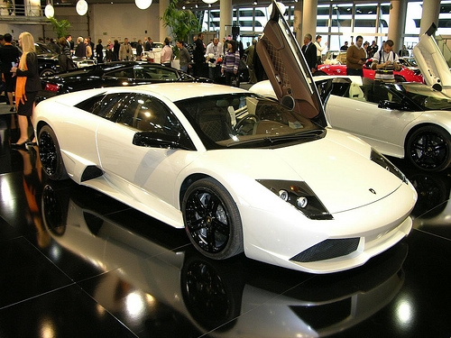 ランボルギーニ ムルシエラゴ LP640