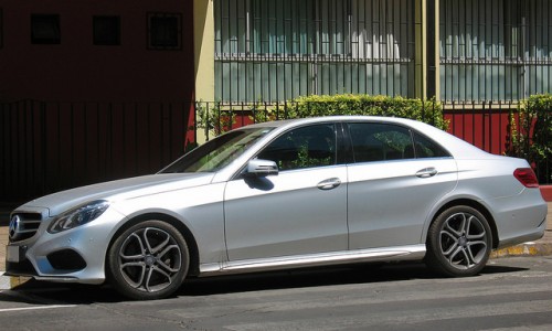 メルセデスベンツ E350 ブルーテック