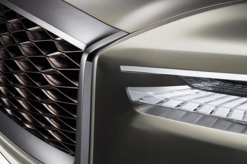 インフィニティ QX80 モノグラフ 2017年