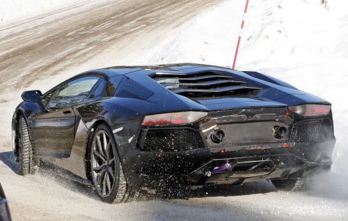 Lambo Aventador Performante スクープ