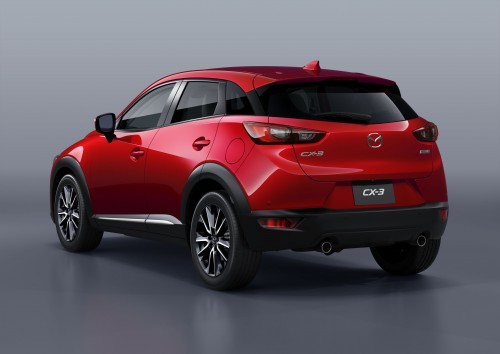 2016年 マツダ CX-3