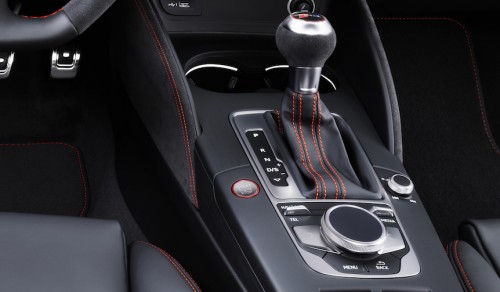 アウディ RS 3 セダン 欧州仕様 2017年型