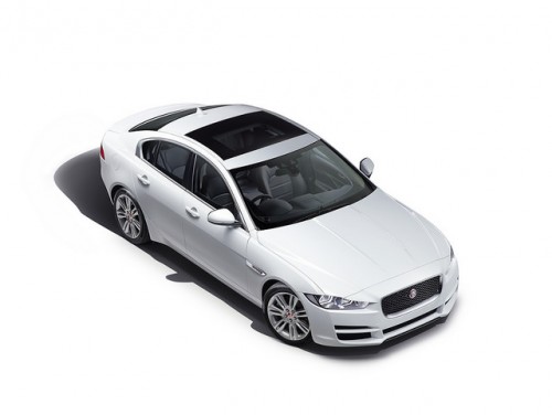 ジャガー XE