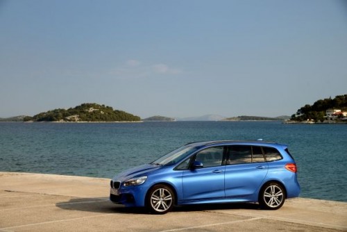 実用的なbmw 2シリーズ グランツアラー 試乗評価から値引き 中古価格まで Moby モビー