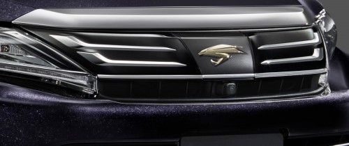 新型 ハリアー モデリスタ フロントグリルガーニッシュ