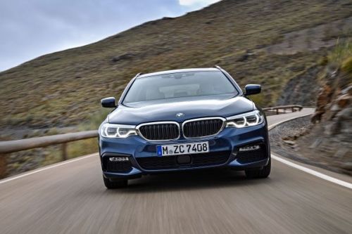 BMW 5シリーズツーリング 530d Touring 2017