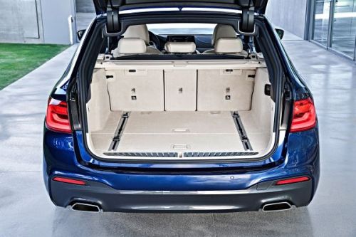 BMW 5シリーズツーリング 530d Touring Luxury 2017