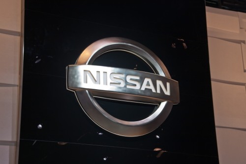 日産 ロゴ エンブレム