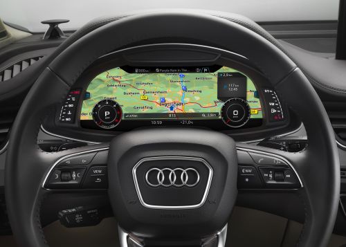 アウディ RS4 バーチャルコクピット