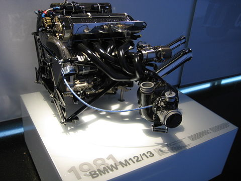 BMW F1 エンジン M12 M13
