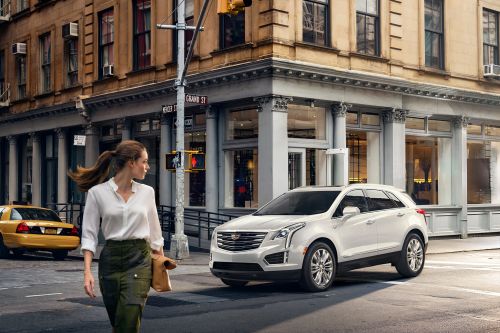 キャデラック 新型 XT5 クロスオーバー