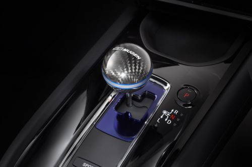 ホンダ新型フィット 2017~ 無限 カーボンセレクトノブ