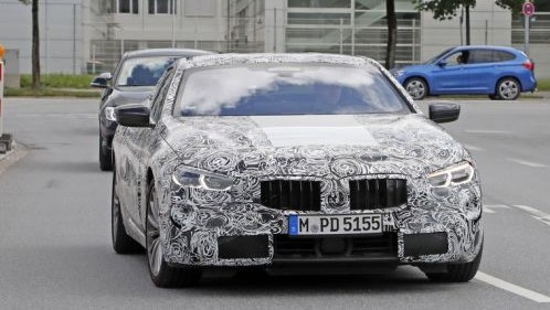 BMW 新型8シリーズ スパイショット 201708