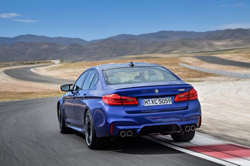 BMW 新型 M5 2017年8月