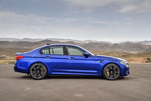 BMW 新型 M5 2017年8月